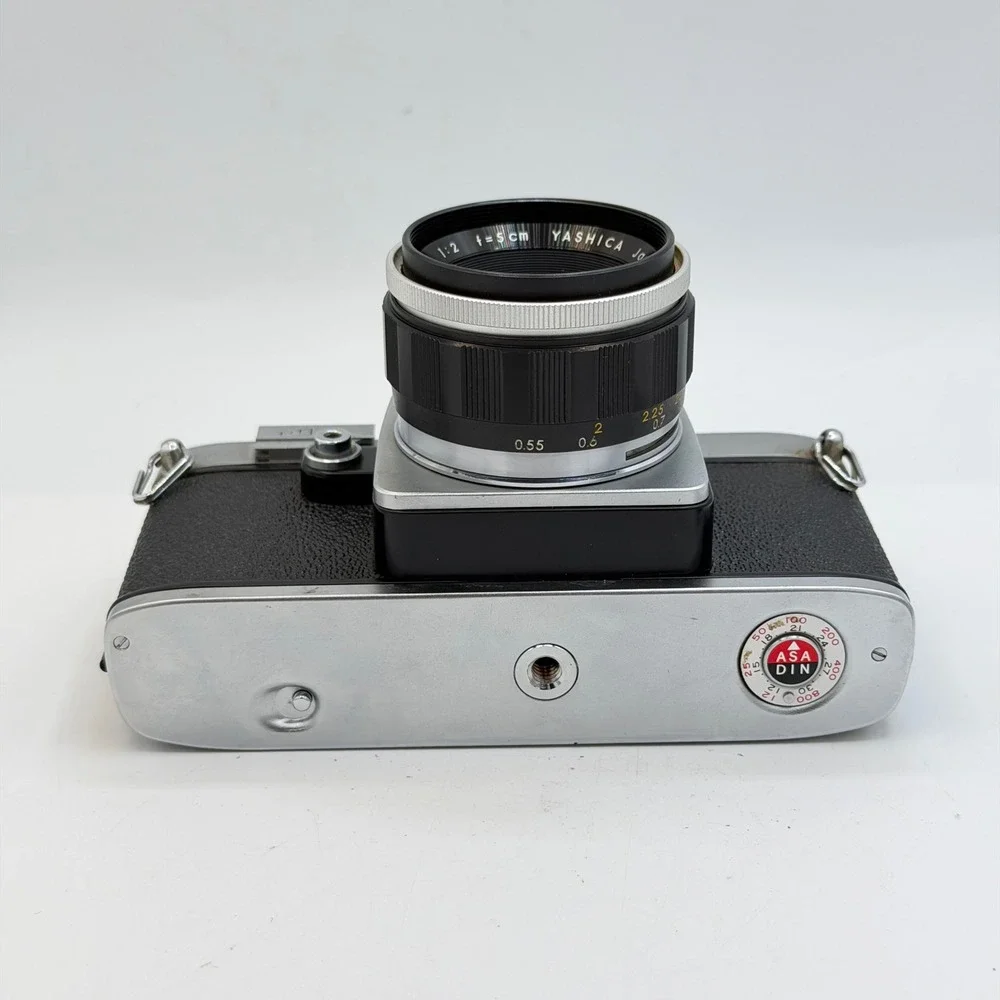 Yashica vintage reflex